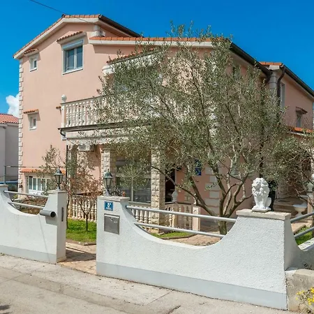 Katy & David Apartment *