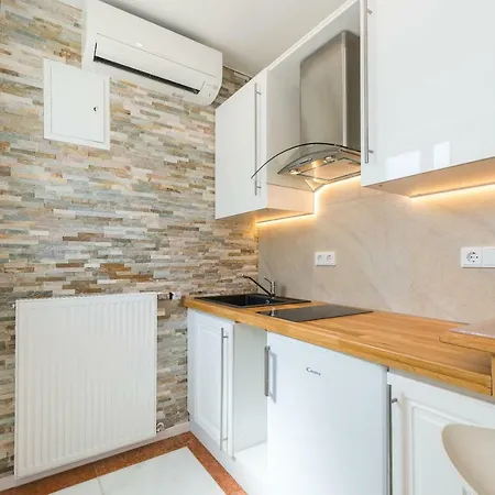 Katy & David Apartment Zadar