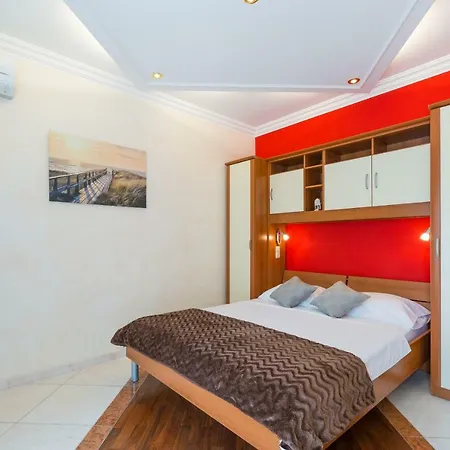 Apartment Katy & David Zadar