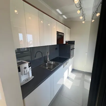 Katy & David 아파트 자다르