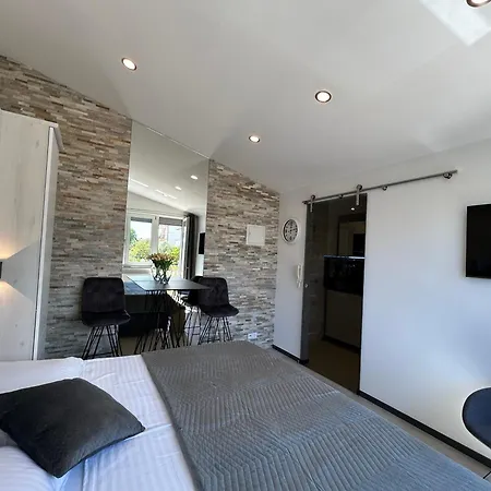 Katy & David 자다르