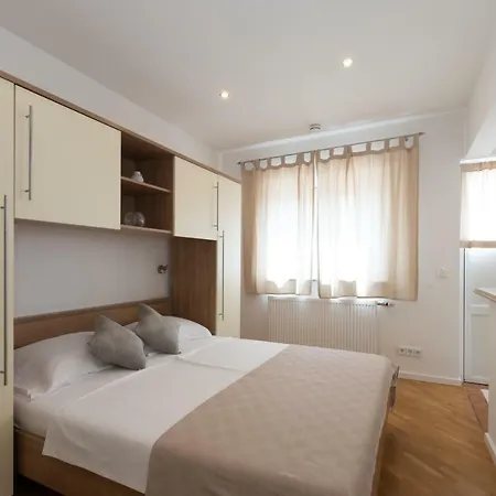 Katy & David 자다르