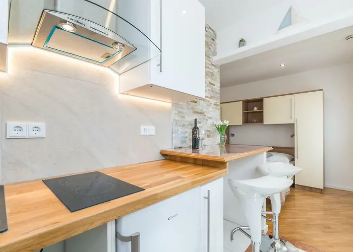 Katy & David דירה זאדאר